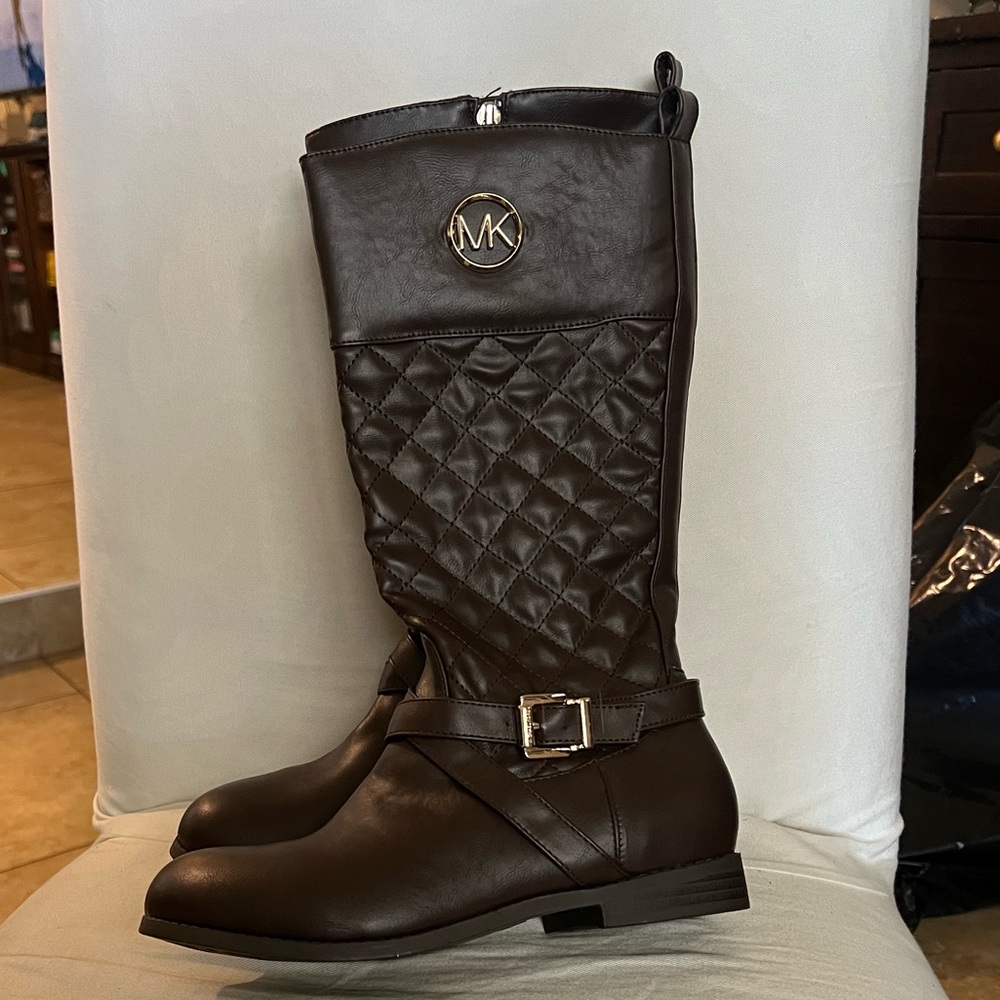 Michael Kors Girls Dark Brown Quilted Boots-size 4 Brand-new